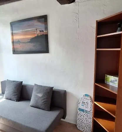 アパート The 16th Century 2br In The City Center